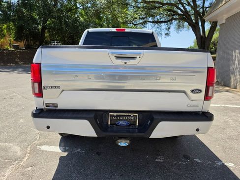 Used 2019 Ford F150 Platinum w/ Equipment Group 701A Luxury AWD/4WD image 3