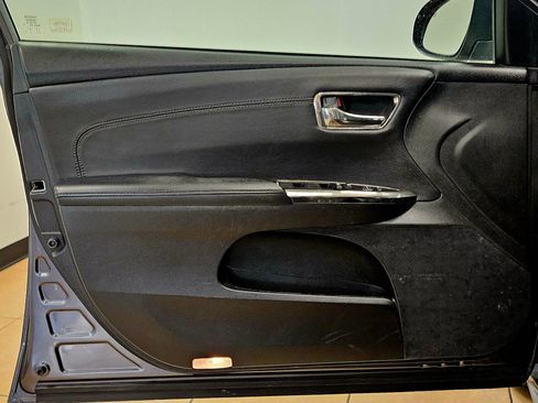 Used 2013 Toyota Avalon XLE Premium image 7