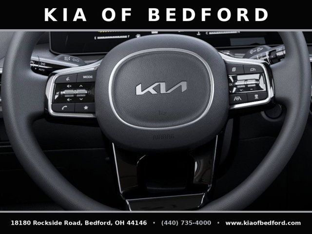 Used 2025 Kia Sorento LX FWD image 25