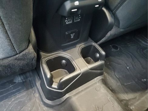 Certified 2024 Jeep Wrangler Sahara image 14