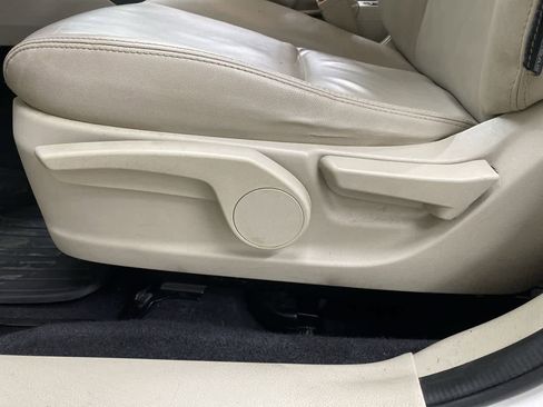 Used 2014 Subaru Crosstrek Touring image 16