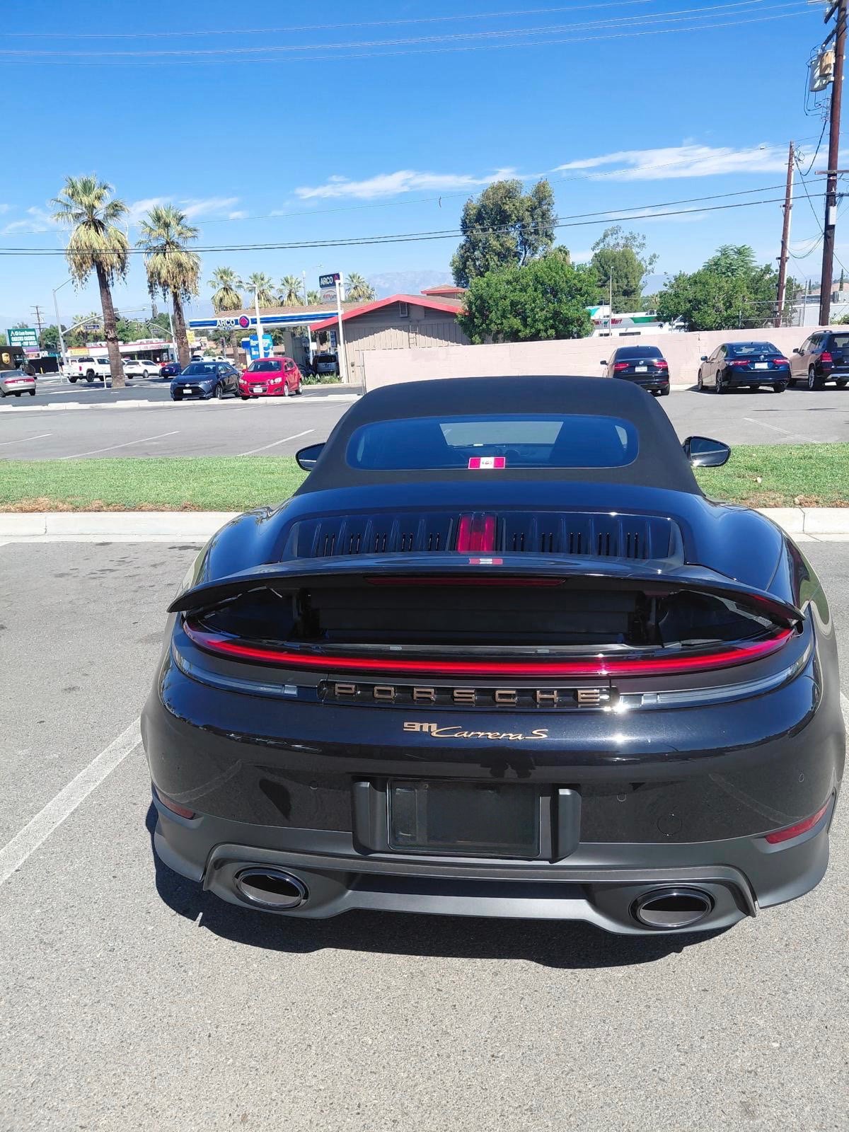 Used 2025 Porsche 911 Carrera RWD image 4