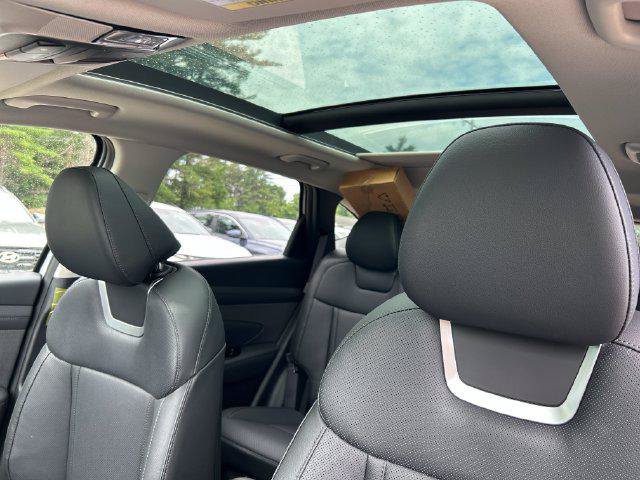 New 2026 Hyundai Tucson Limited AWD/4WD image 21