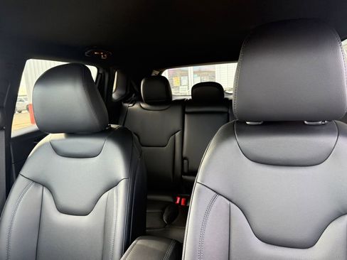 New 2026 Jeep Compass Limited image 24