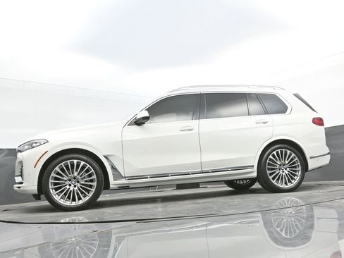 Certified 2022 BMW X7 xDrive40i w/ Premium Package image 41