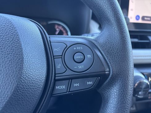 Used 2024 Toyota RAV4 XLE image 13