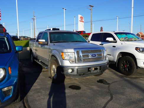 Used 2012 Ford F150 Lariat w/ Off-Road Pkg image 2