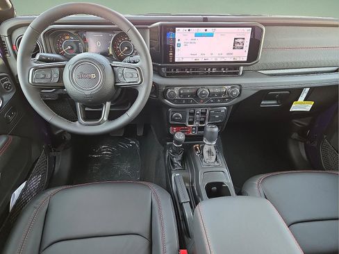 New 2026 Jeep Wrangler Unlimited Rubicon AWD/4WD image 11