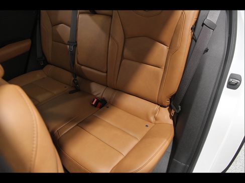 Used 2019 Cadillac XT4 Premium Luxury AWD/4WD image 21