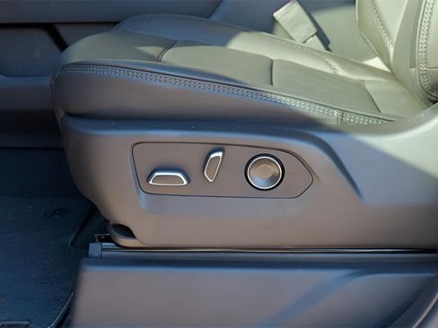 New 2026 GMC Sierra 1500 Denali w/ Denali Reserve Package image 16