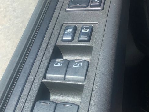 Used 2006 Nissan Armada LE image 13