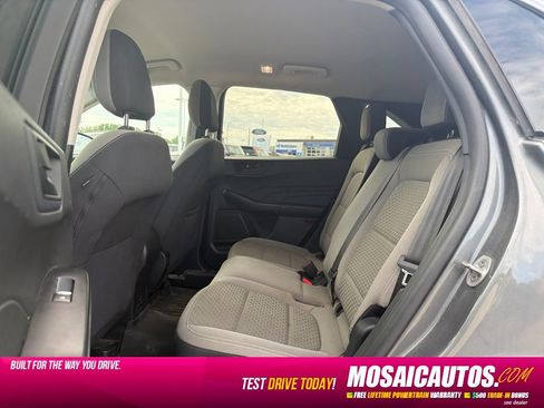 Used 2022 Ford Escape SE FWD image 6