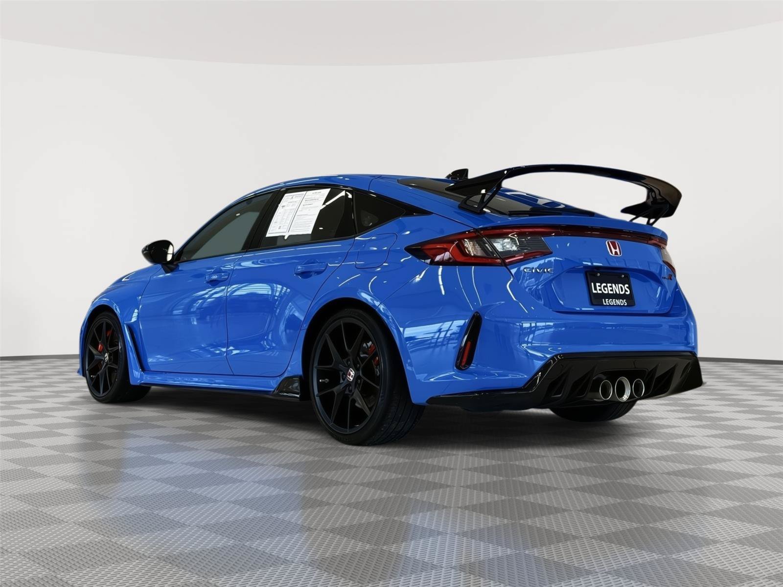 Used 2024 Honda Civic Type R image 4