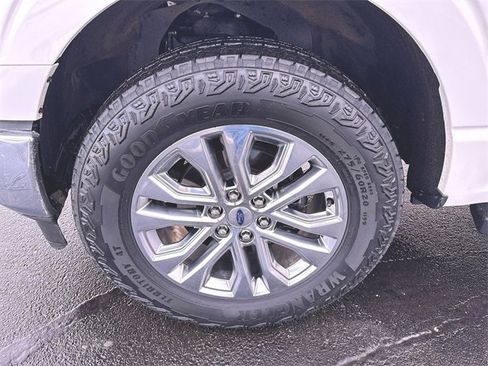 Used 2024 Ford F150 Lariat w/ Tow/Haul Package image 33