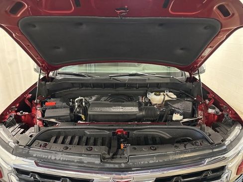 Used 2023 Chevrolet Silverado 1500 LT image 38