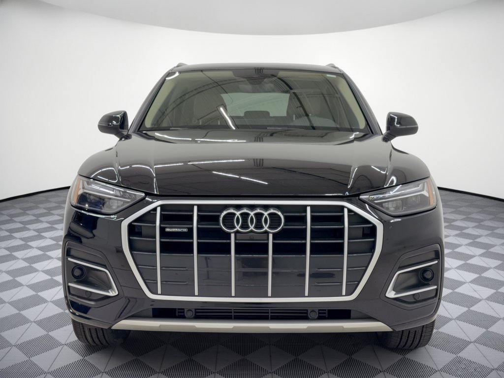 Used 2023 Audi Q5 2.0T Premium Plus w/ Premium Plus Package AWD/4WD image 6