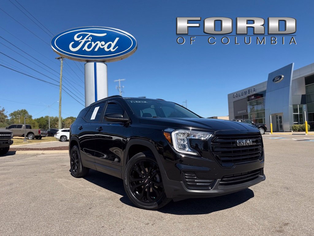 Used 2022 GMC Terrain SLE w/ Driver Convenience Package AWD/4WD image 1