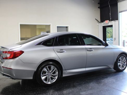 Used 2019 Honda Accord LX image 3