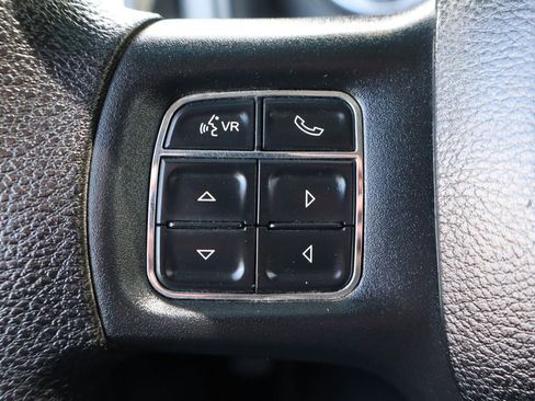 Used 2017 RAM 2500 SLT AWD/4WD image 29