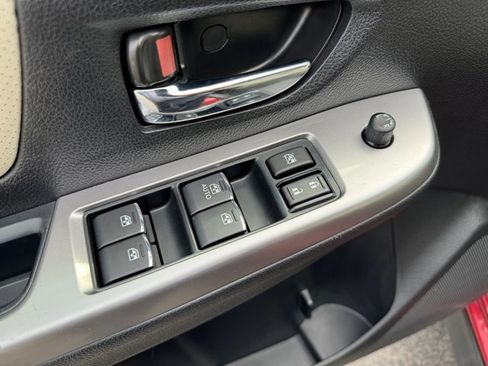 Used 2016 Subaru Crosstrek 2.0i Limited AWD/4WD image 18