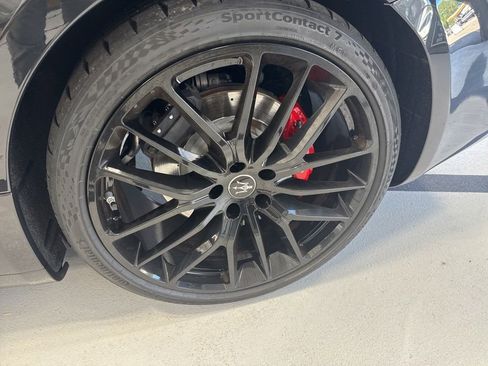Used 2023 Maserati Ghibli Modena RWD image 9