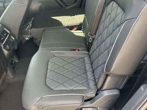 New 2026 Volkswagen Atlas SEL Premium R-Line AWD/4WD image 13