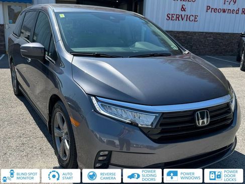 Used 2023 Honda Odyssey EX image 1