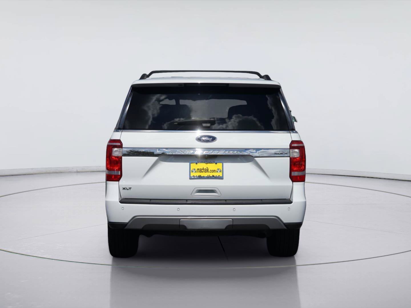 Used 2020 Ford Expedition Max XLT w/ Equipment Group 202A RWD image 7