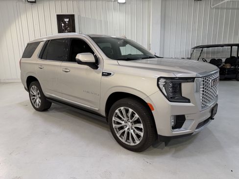 Used 2023 GMC Yukon Denali image 7