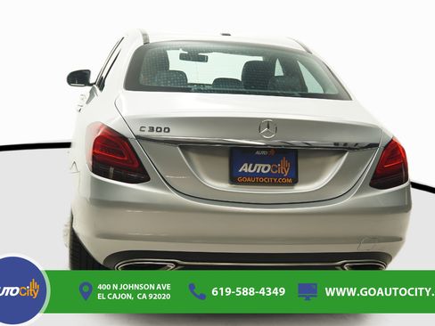 Used 2021 Mercedes-Benz C 300 Sedan image 15