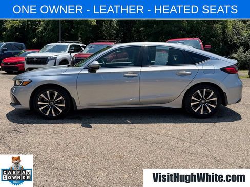 Used 2024 Honda Civic EX-L image 4