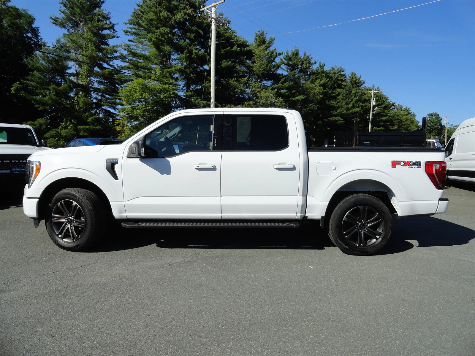 Used 2022 Ford F150 XLT w/ Equipment Group 302A High AWD/4WD image 8