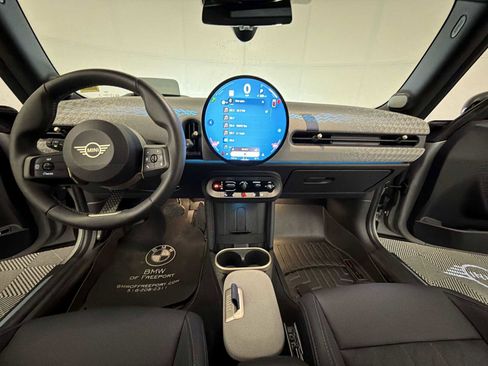 Certified 2025 MINI Cooper S image 13