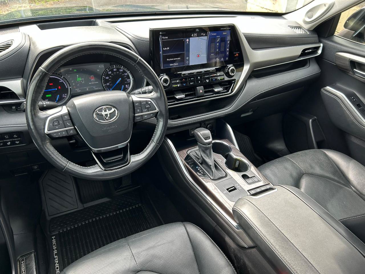 Used 2021 Toyota Highlander Platinum FWD image 15