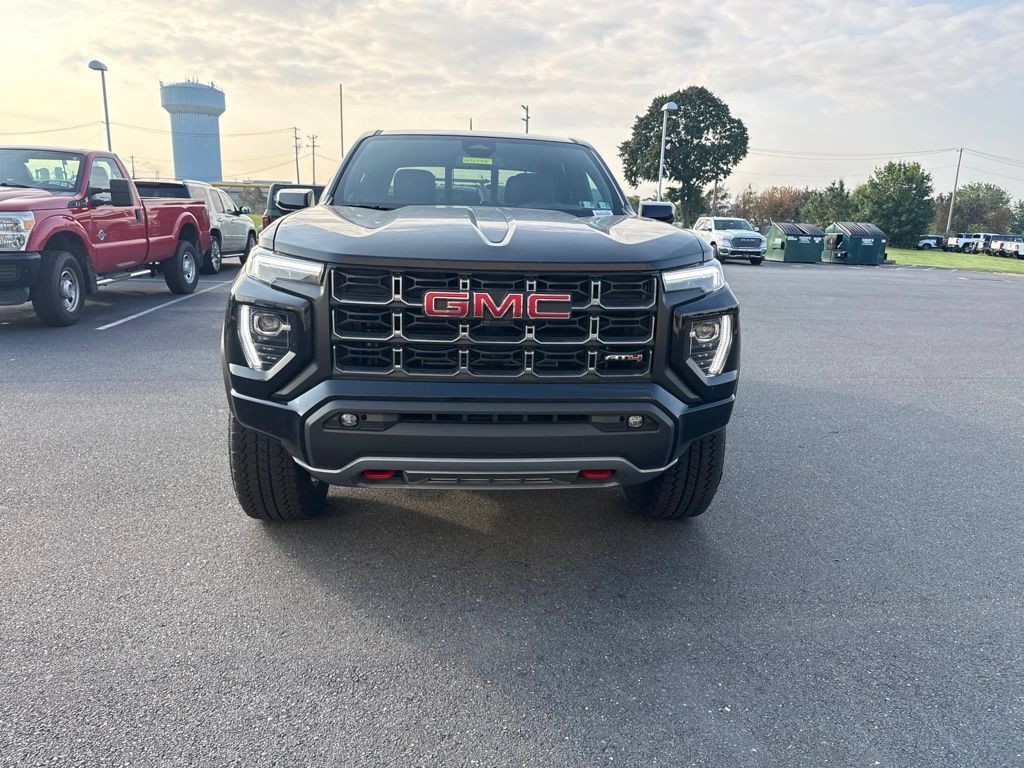 Used 2026 GMC Canyon AT4 w/ AT4 Premium Package AWD/4WD image 7