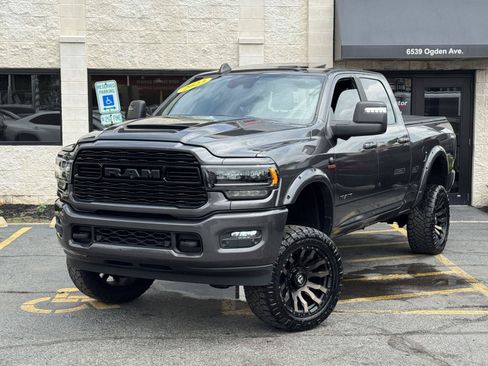 Used 2023 RAM 2500 Limited w/ Night Edition AWD/4WD image 5