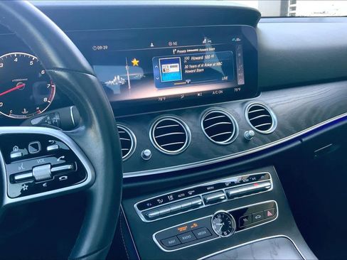 Used 2020 Mercedes-Benz E 450 E 450 image 7