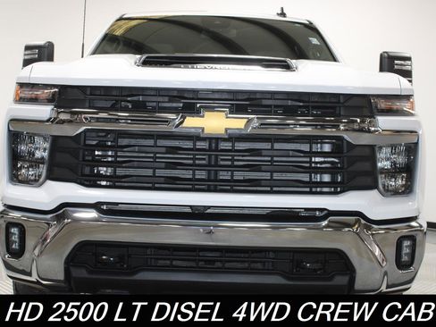 Used 2025 Chevrolet Silverado 2500 LT w/ Convenience Package image 2