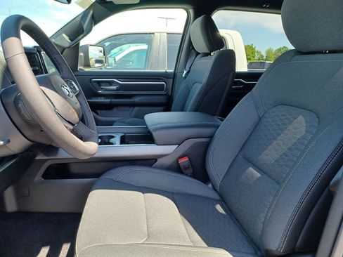 New 2026 RAM 1500 Big Horn AWD/4WD image 10