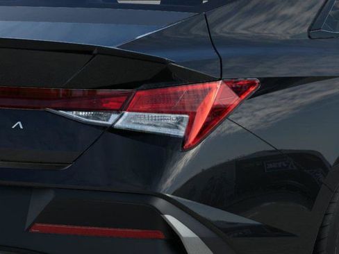New 2026 Hyundai Elantra SEL Sport Premium FWD image 10