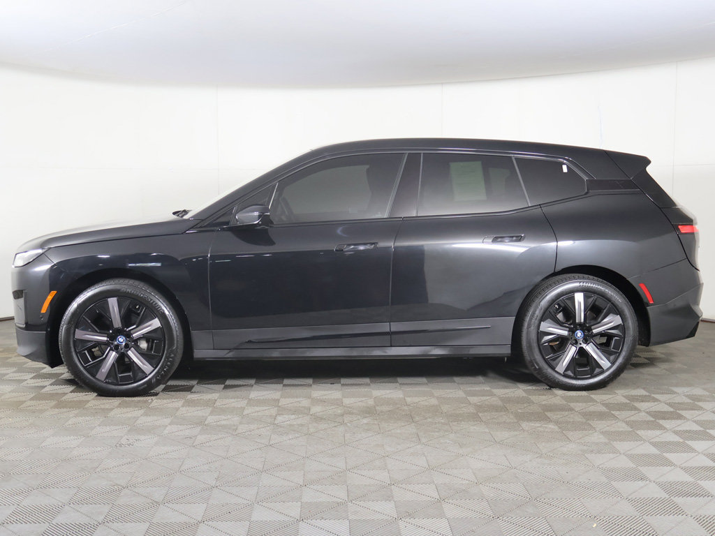Used 2024 BMW iX xDrive50 AWD/4WD image 20