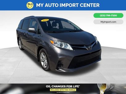 Used 2019 Toyota Sienna LE