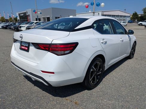 Certified 2025 Nissan Sentra SV FWD image 4