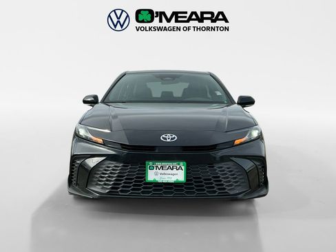 Used 2025 Toyota Camry SE image 8