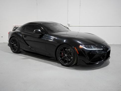 Used 2024 Toyota Supra Premium w/ Driver Assist Package image 8