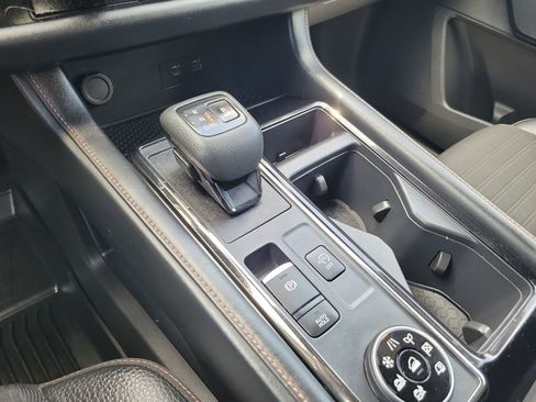 Used 2023 Nissan Pathfinder Rock Creek AWD/4WD image 33