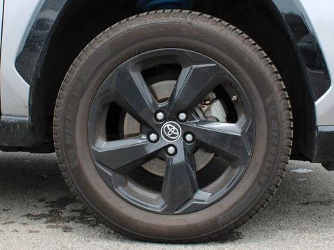 Used 2019 Toyota RAV4 XSE image 42