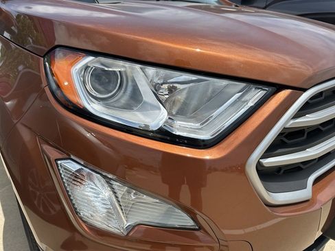 Used 2020 Ford EcoSport SE FWD image 4