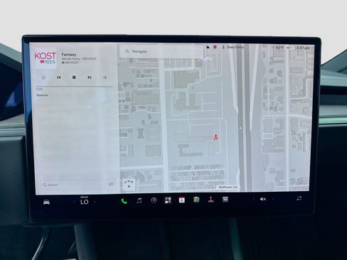 Used 2022 Tesla Model X AWD/4WD image 9