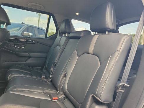 Certified 2023 Honda Pilot EX-L image 11
